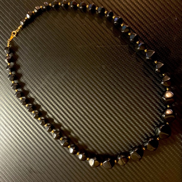 Vintage AVON Necklace - Picture 1 of 9